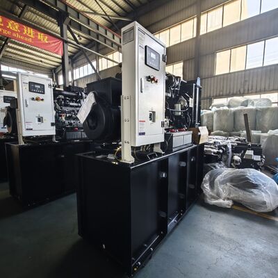 مصنع محمول 280kW 350KVA استخدام منزلي طاقة صغيرة مولد طاقة ثلاثي المراحل مولد طاقة ثلاثي المراحل السوبر الصامت مولد الديزل Cumm
